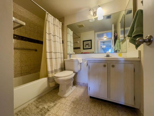 309 Pine Ridge Circle A-1, Greenacres, FL 33463