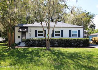 4702 CEDARWOOD Road, Jacksonville, FL 32210