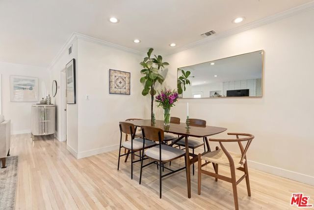 5853 Natick Avenue, Los Angeles, CA 91411