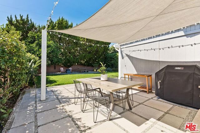 5853 Natick Avenue, Los Angeles, CA 91411