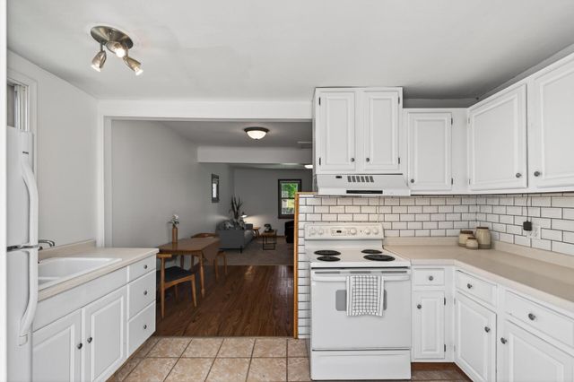 5252 29th Avenue S, Minneapolis, MN 55417