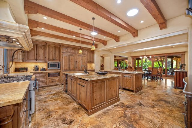 5183 Chelshire Downs Rd, Granite Bay, CA 95746