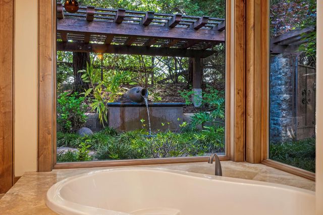 5183 Chelshire Downs Rd, Granite Bay, CA 95746