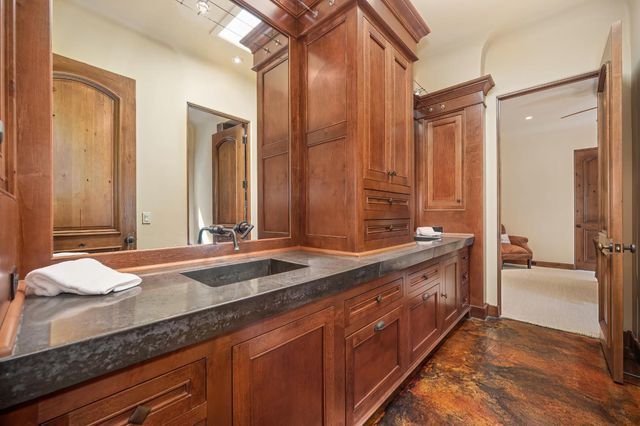 5183 Chelshire Downs Rd, Granite Bay, CA 95746