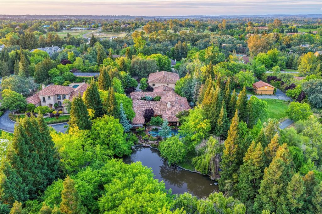 5183 Chelshire Downs Rd, Granite Bay, CA 95746
