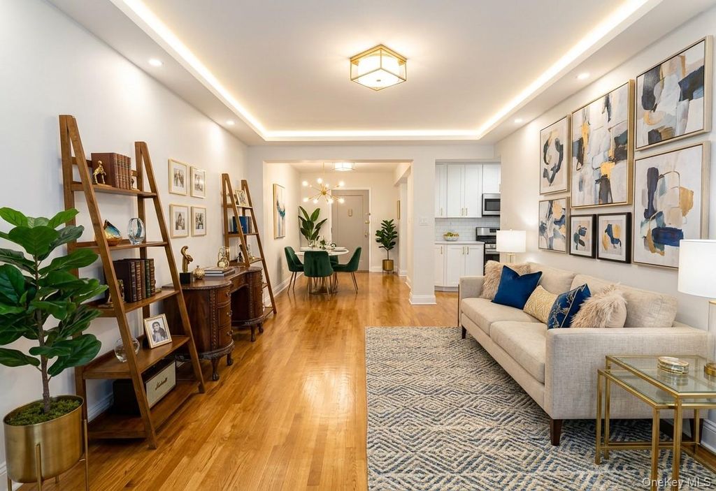 3840 Greystone Avenue 5M, Bronx, NY 10463 — exterior