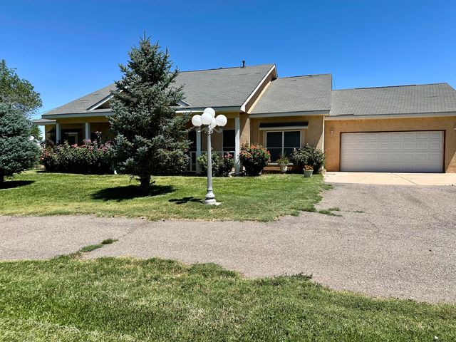 30 Bennett Road, Los Lunas, NM 87031