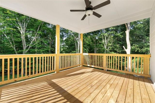 102 Cheval Court, Hoschton, GA 30548