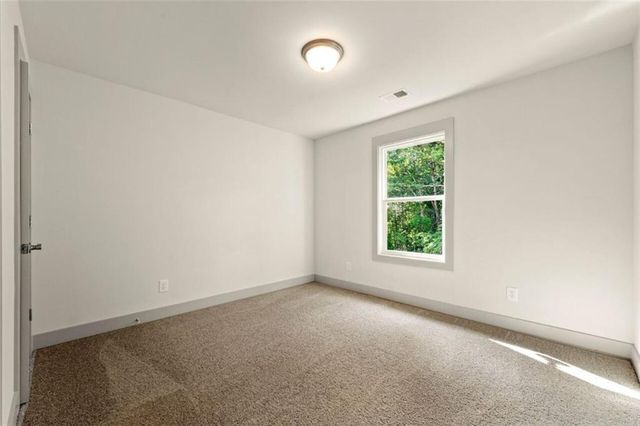 102 Cheval Court, Hoschton, GA 30548