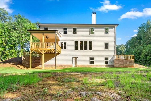 102 Cheval Court, Hoschton, GA 30548