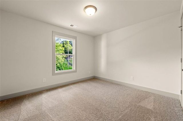 102 Cheval Court, Hoschton, GA 30548