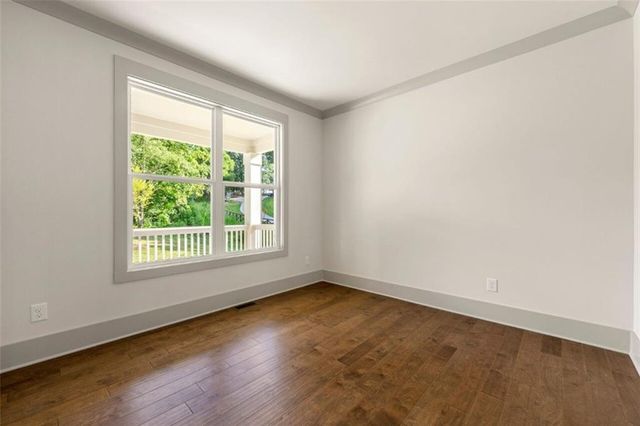 102 Cheval Court, Hoschton, GA 30548