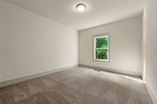 102 Cheval Court, Hoschton, GA 30548