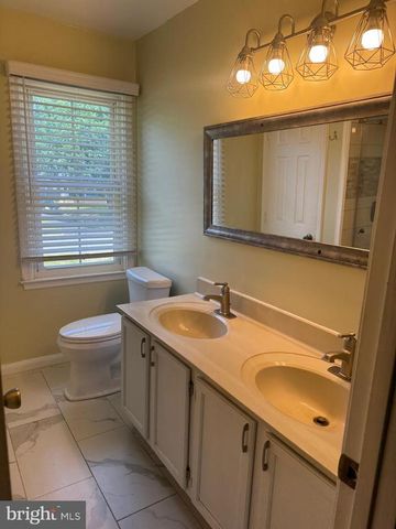 10507 COBBLESTONE DR, Spotsylvania, VA 22553