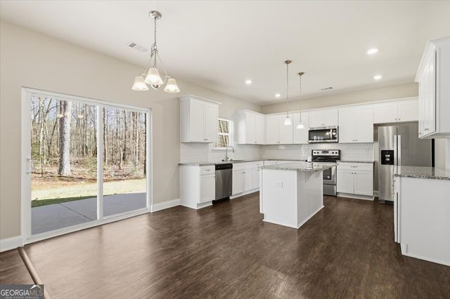 456 Pearson Circle, Hampton, GA 30228