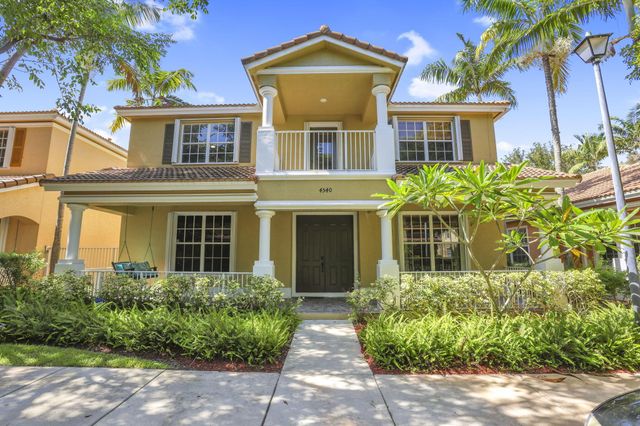 4540 Highgate Drive, Delray Beach, FL 33445
