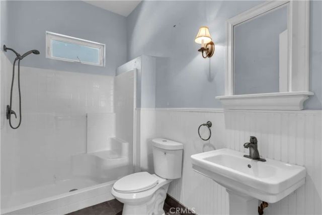 10234 Clover Drive, Oak Hills, CA 92344