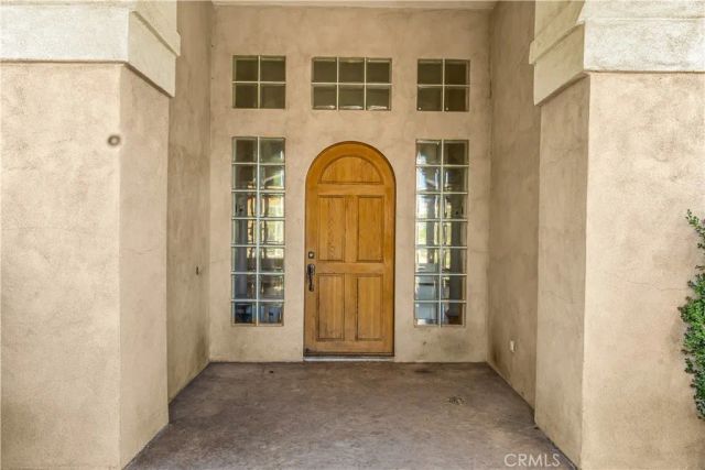 10234 Clover Drive, Oak Hills, CA 92344