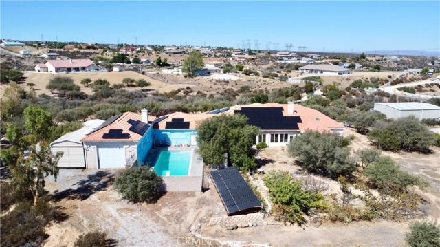 10234 Clover Drive, Oak Hills, CA 92344