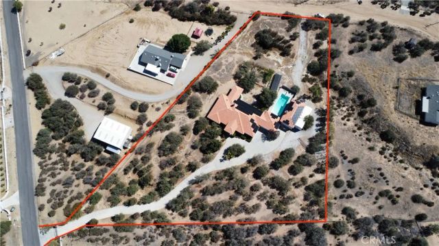 10234 Clover Drive, Oak Hills, CA 92344