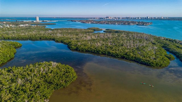 1800 BENJAMIN FRANKLIN DRIVE B1007, Sarasota, FL 34236