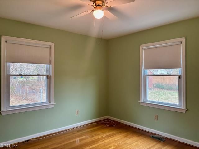 526 Spinnaker RD, Newport News, VA 23602