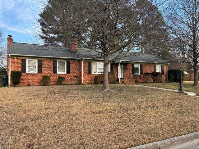 526 Spinnaker RD, Newport News, VA 23602