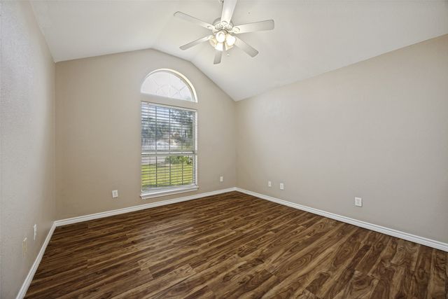 303 Bryant Street, Pottsboro, TX 75076