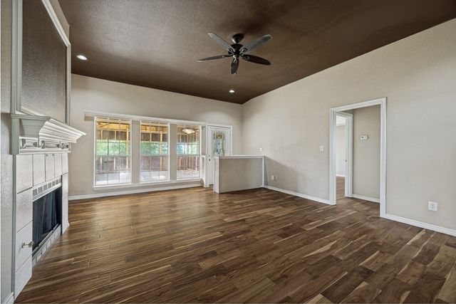 303 Bryant Street, Pottsboro, TX 75076