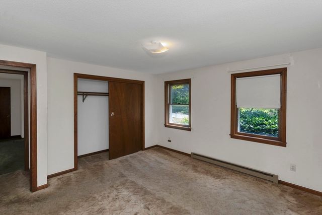 49 Country Club Hts, Monson, MA 01057