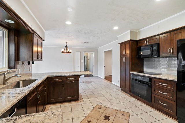 9010 Rockhurst Drive, Houston, TX 77080