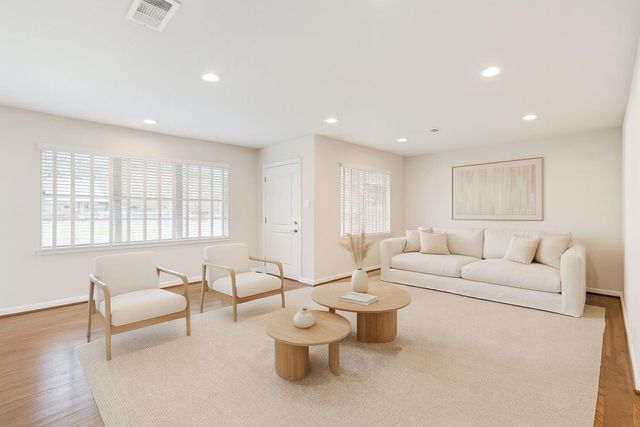 9010 Rockhurst Drive, Houston, TX 77080