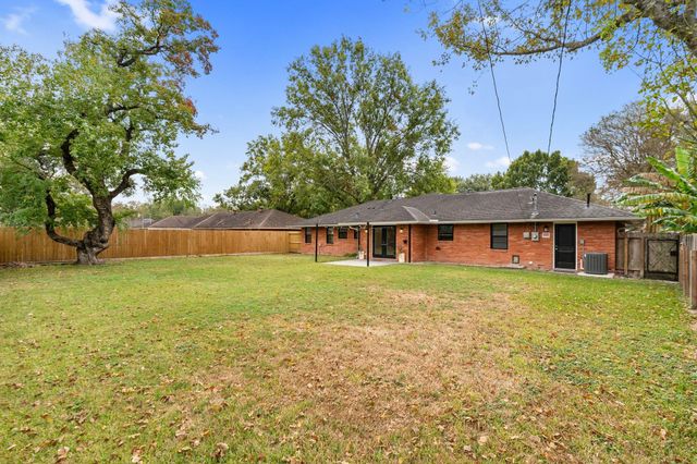 9010 Rockhurst Drive, Houston, TX 77080