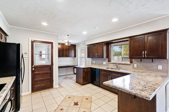 9010 Rockhurst Drive, Houston, TX 77080