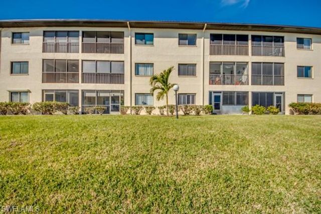 11110 Caravel CIR # 205, Fort Myers, FL 33908