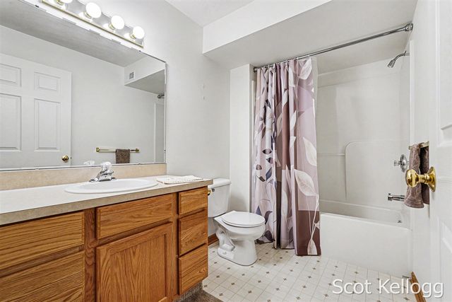 1923 Jack Pine Court, Dorr, MI 49323