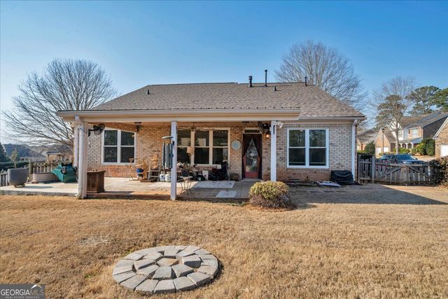 102 Fairways Court, Macon, GA 31220