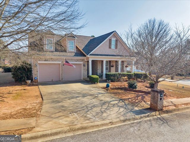 102 Fairways Court, Macon, GA 31220