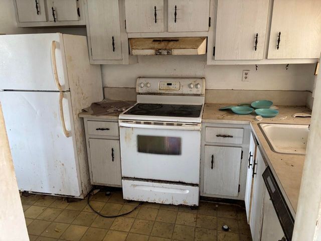4191 NW 26TH Street 370, Lauderhill, FL 33313