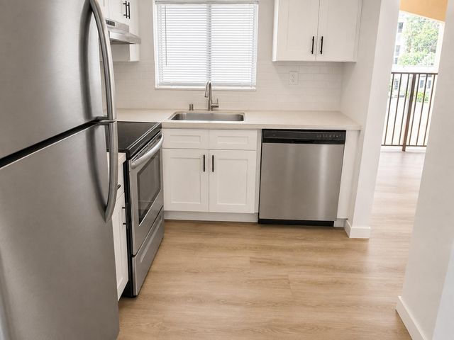 4191 NW 26TH Street 370, Lauderhill, FL 33313
