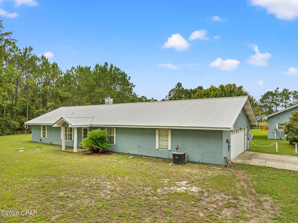 Image 4 of property listing at 9140 Steel Field Road, Panama City Beach, FL 32413