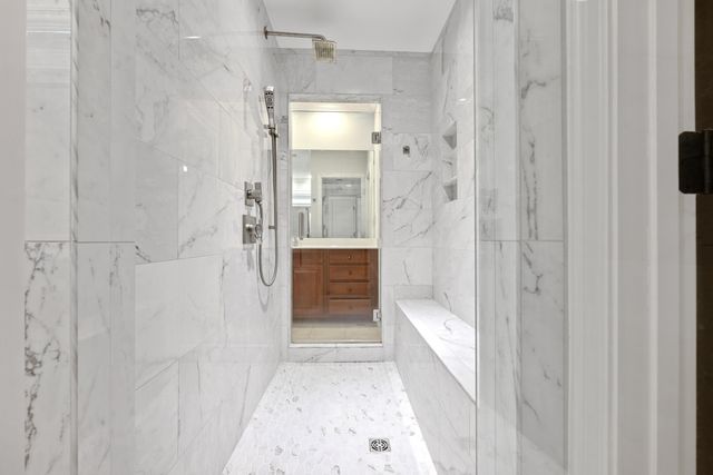 10835 WHISPER HOLLOW CV, Collierville, TN 38017