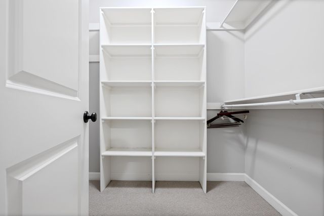 10835 WHISPER HOLLOW CV, Collierville, TN 38017