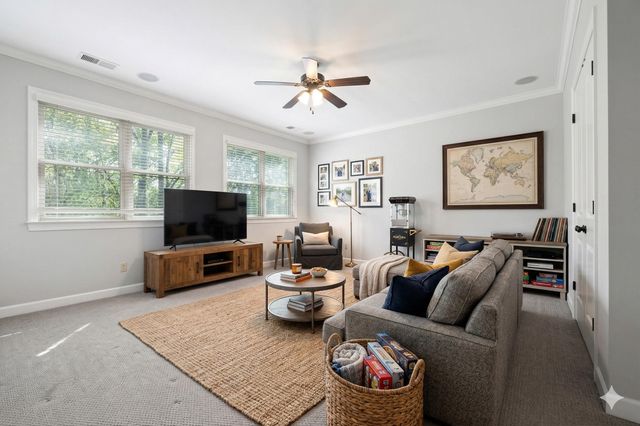 10835 WHISPER HOLLOW CV, Collierville, TN 38017