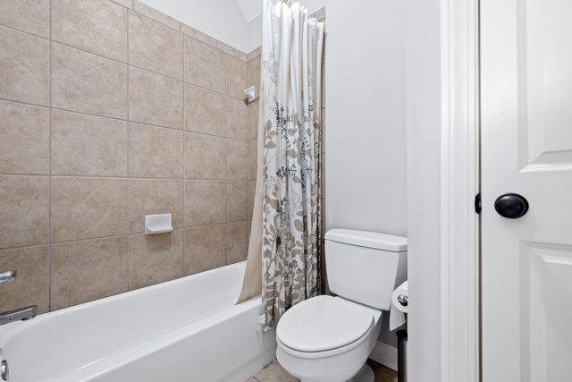 10835 WHISPER HOLLOW CV, Collierville, TN 38017