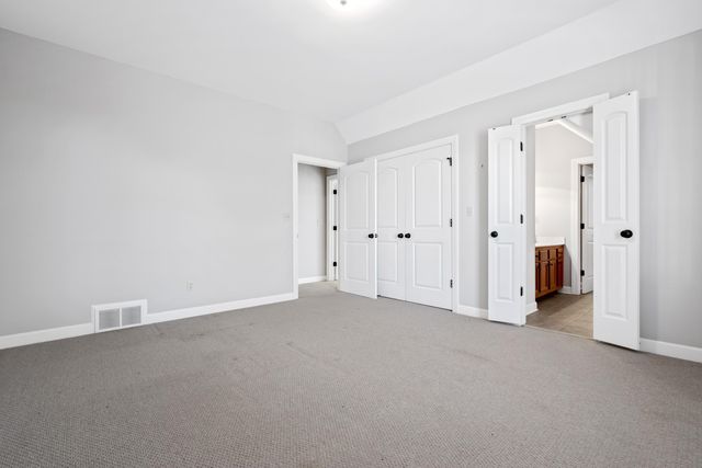 10835 WHISPER HOLLOW CV, Collierville, TN 38017