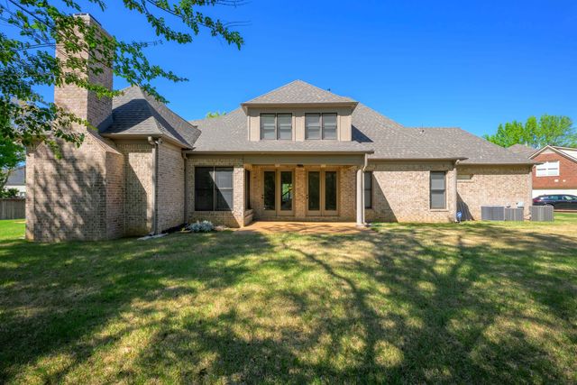 10835 WHISPER HOLLOW CV, Collierville, TN 38017