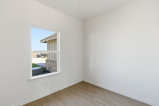 252 Yawney Drive, Lipan, TX 76462