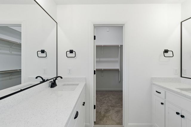 252 Yawney Drive, Lipan, TX 76462