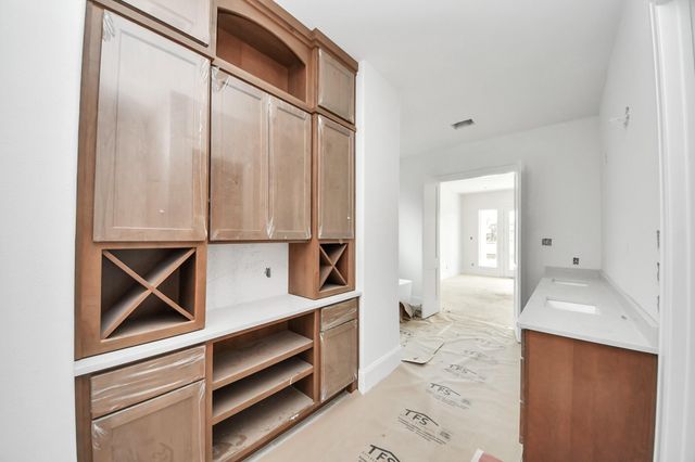 309 Seaway Drive, League City, TX 77573